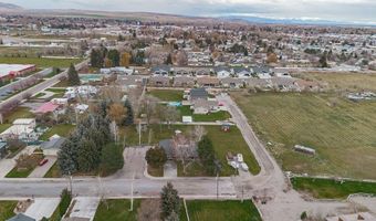 630 Harbor Dr, Blackfoot, ID 83221