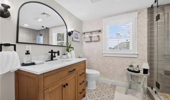 9 Dudley Dr, Narragansett, RI 02882