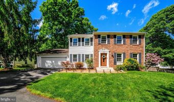 9220 BURNETTA Dr, Annandale, VA 22003
