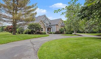 5327 Canyon River Dr NE, Ada, MI 49301
