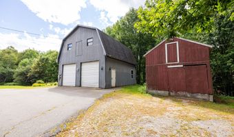 77 Knowles Rd, Belgrade, ME 04917