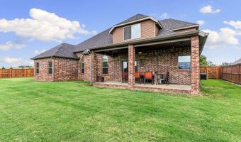 2711 SE 7Th St, Bentonville, AR 72712