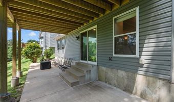 24 Hickory Ct, Arnold, MO 63010