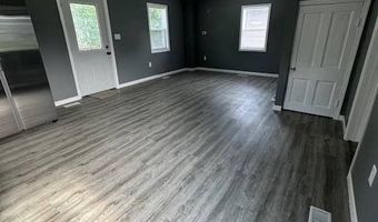 1319 14th, Aurora, NE 68818