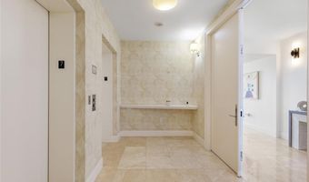 20201 E Country Club Dr 706, Aventura, FL 33180