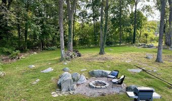 36 Tuxis Rd, Madison, CT 06443