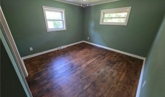 1 Hopkins Ct, Coventry, RI 02816