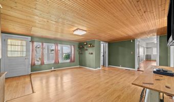 1610 Nc-102 E, Ayden, NC 28513