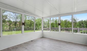 4315 Corner Rd, Alexandria, OH 43001