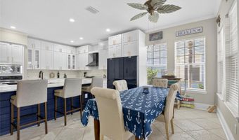 5720 TORTOISE Pl, Apollo Beach, FL 33572