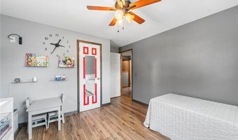 62 Pembroke Ln, Coventry, RI 02816