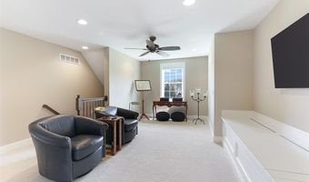 238 Westview Dr, Aurora, OH 44202