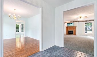 106 Hammons St, Athens, AL 35611