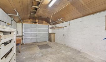 300 S High Ave, Ash Grove, MO 65604