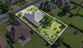 903 SW Edinburgh Ave, Bentonville, AR 72713