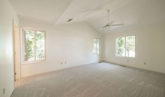 770 Hunters Trl, Akron, OH 44313