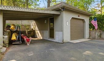 234 Lake Dr, Glocester, RI 02814