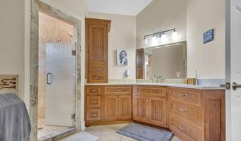 431 Summer Lake Dr, Bedford, IN 47421