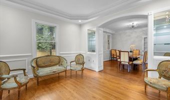 1212 N CLEVELAND St, Arlington, VA 22201