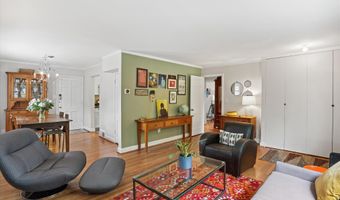 8810 LOWELL St, Bethesda, MD 20817