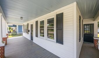620 2nd St, Ayden, NC 28513