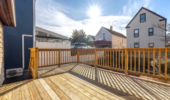 38 W 43RD St, Bayonne, NJ 07002