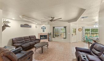 703 Falling Leaves Dr, Adkins, TX 78101