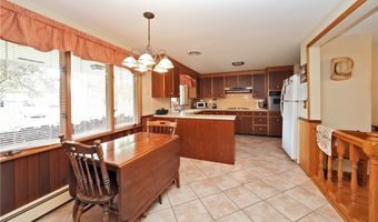 1534 Sandridge Rd, Alden, NY 14004