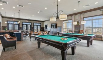 124 Center Meadow Ln 124, Danbury, CT 06810
