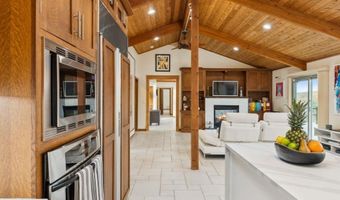 141 Lakewood Dr, Alton, NH 03810