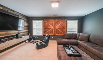 633 Wexford Ct, Acworth, GA 30102