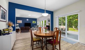 9231 Trafalgar Dr SE, Alto, MI 49302