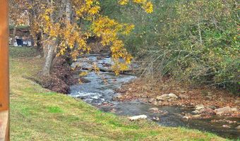 22 Lazy Bear Trl, Andrews, NC 28901