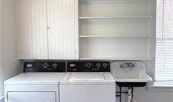 41 Walcott Ave, Jamestown, RI 02835