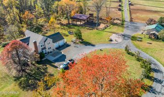 42 Hill Rd, Allentown, NJ 08501