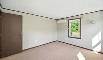 2 N Broadway, Atkinson, NH 03811