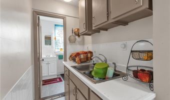 584 Lonsdale Ave, Central Falls, RI 02863