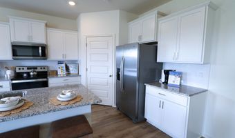 2056 Gadwall Dr, Alabaster, AL 35007