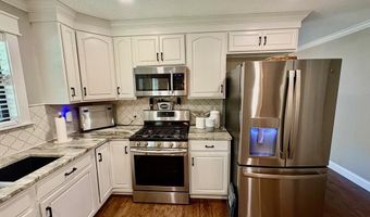 130 Cooper Dr, Bruce, MS 38915
