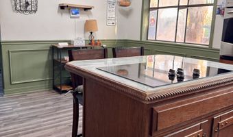 263 Queensway Dr, Avon, IN 46123