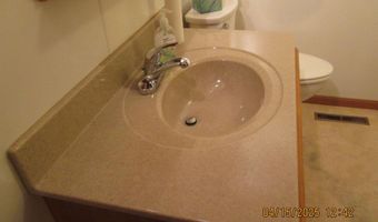 104 E 22nd St, Atlantic, IA 50022