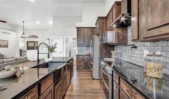 2076 LACY Dr, Cheyenne, WY 82009