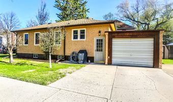 1102 S Jay St, Aberdeen, SD 57401