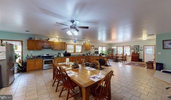 2072 SOL SHANHOLTZ Rd, Augusta, WV 26704