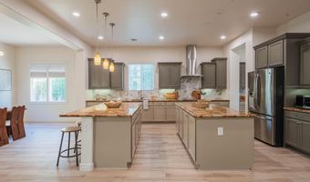 2073 S NAVAJO Ct, Chandler, AZ 85286