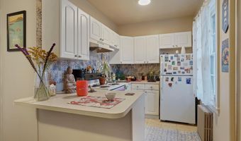 300 FRIEDENSBURG Rd, Reading, PA 19606