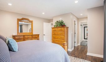 8331 Prairie View Ln SE, Alto, MI 49302