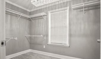 1710 PLANTATION Dr, Alexandria, LA 71301