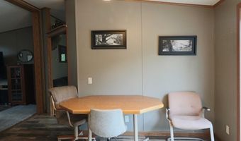 200 S 6th St E, Aurora, MN 55705