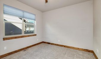 6519 HIGH SPRING Rd, Cheyenne, WY 82001